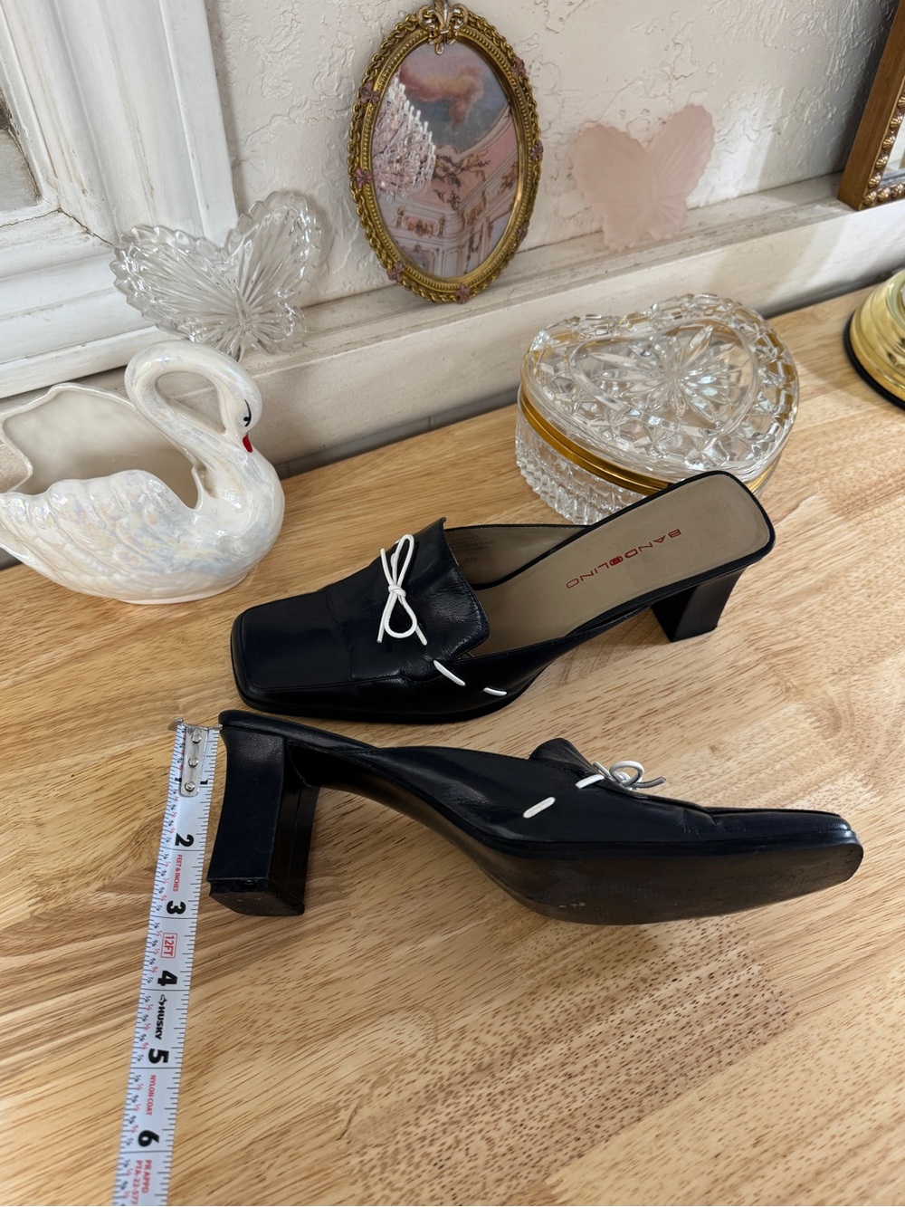 Bandolino Y2K Kitten Heel Mules Size 8.5 | Navy Square Toe Bow Slides Pumps - Picture 7 of 12